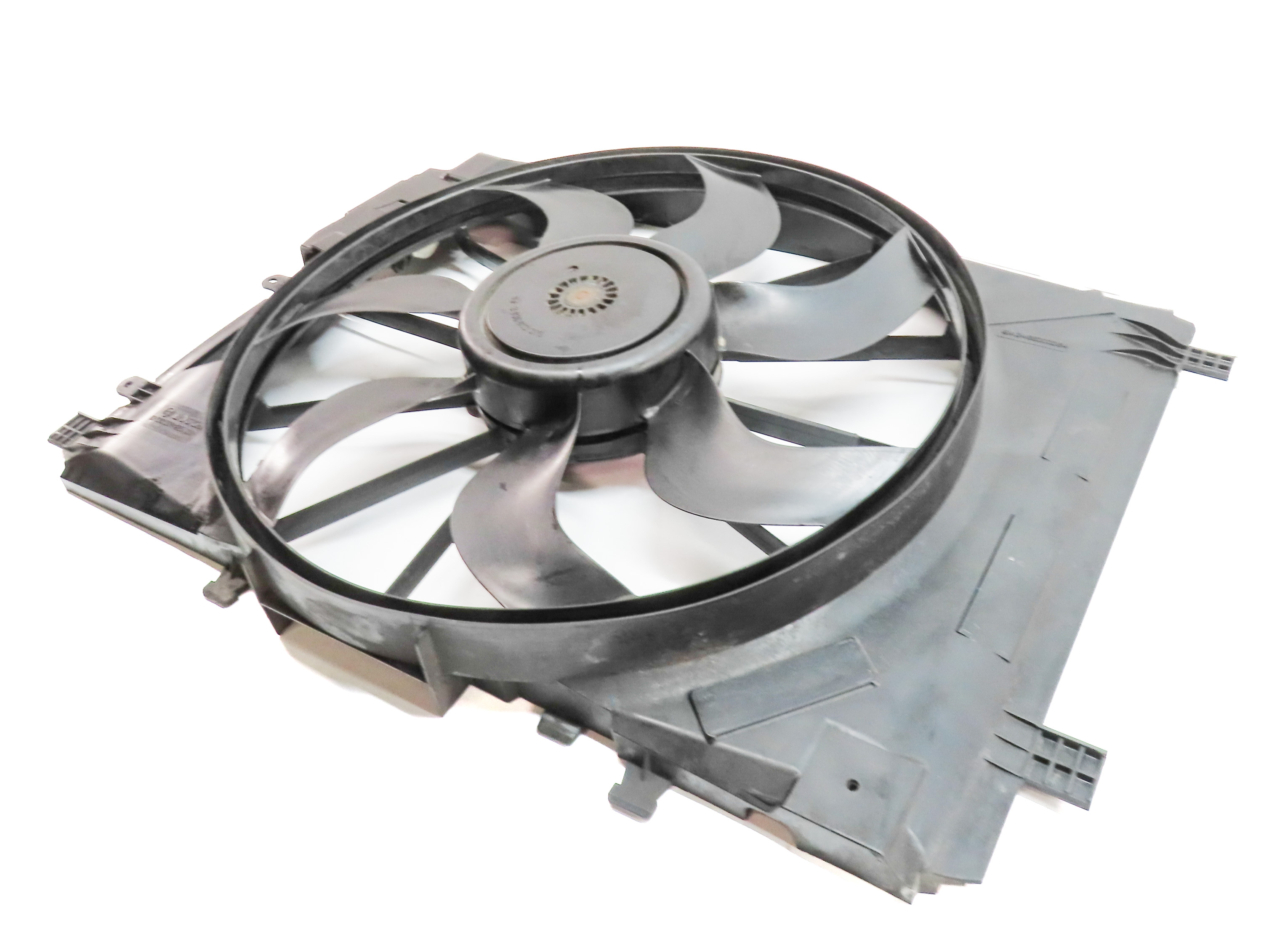 13-20 MERCEDES B CLA GLA SLK CLASS (C117 W172 W246 X156) RADIATOR COOLING FAN — exact item pictured